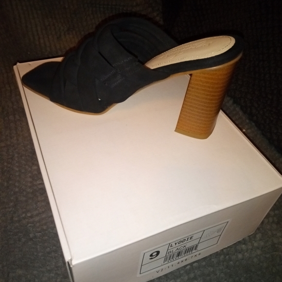 NWB signature by journee collection - Picture 7 of 11